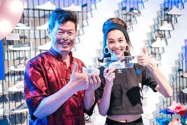 耐克adidas,耐克阿迪达斯fila