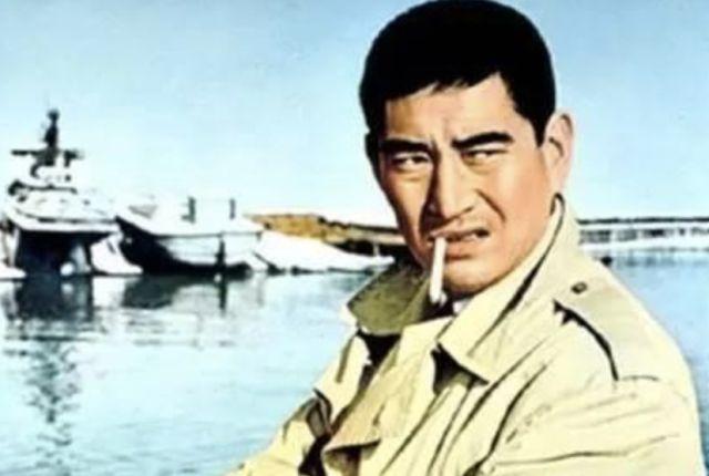 游戏人物吸烟,游戏里人物抽烟会被封吗