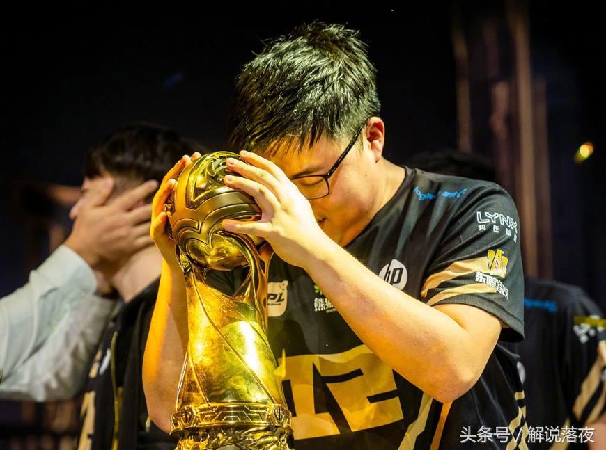 rng教练heart表示什么,2018rng教练heart