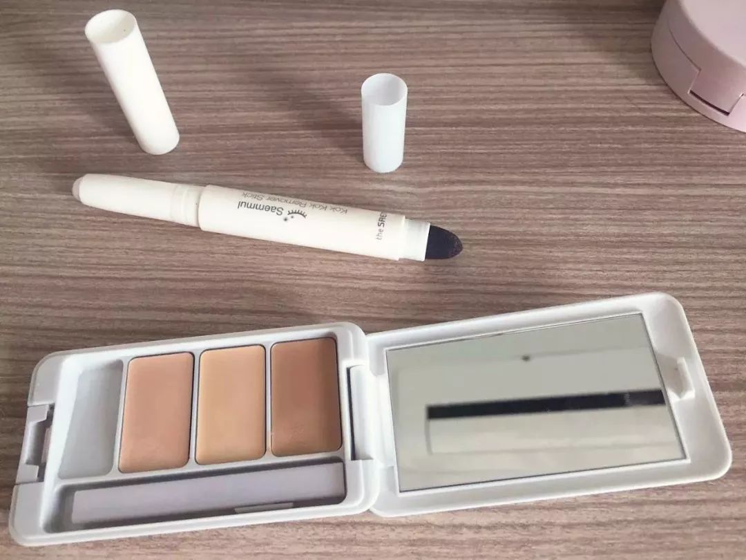 粉丝投稿|夏日补妆急救包大公开