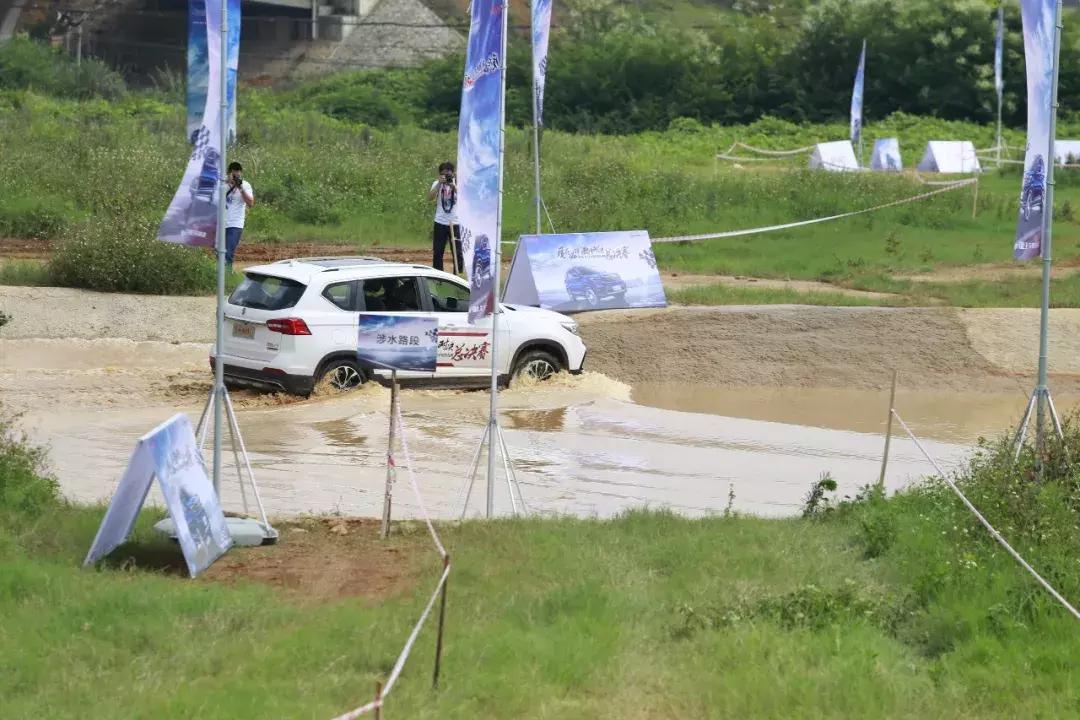 世界杯冷门不断,但这场汽车挑战赛景逸X5实至名归!