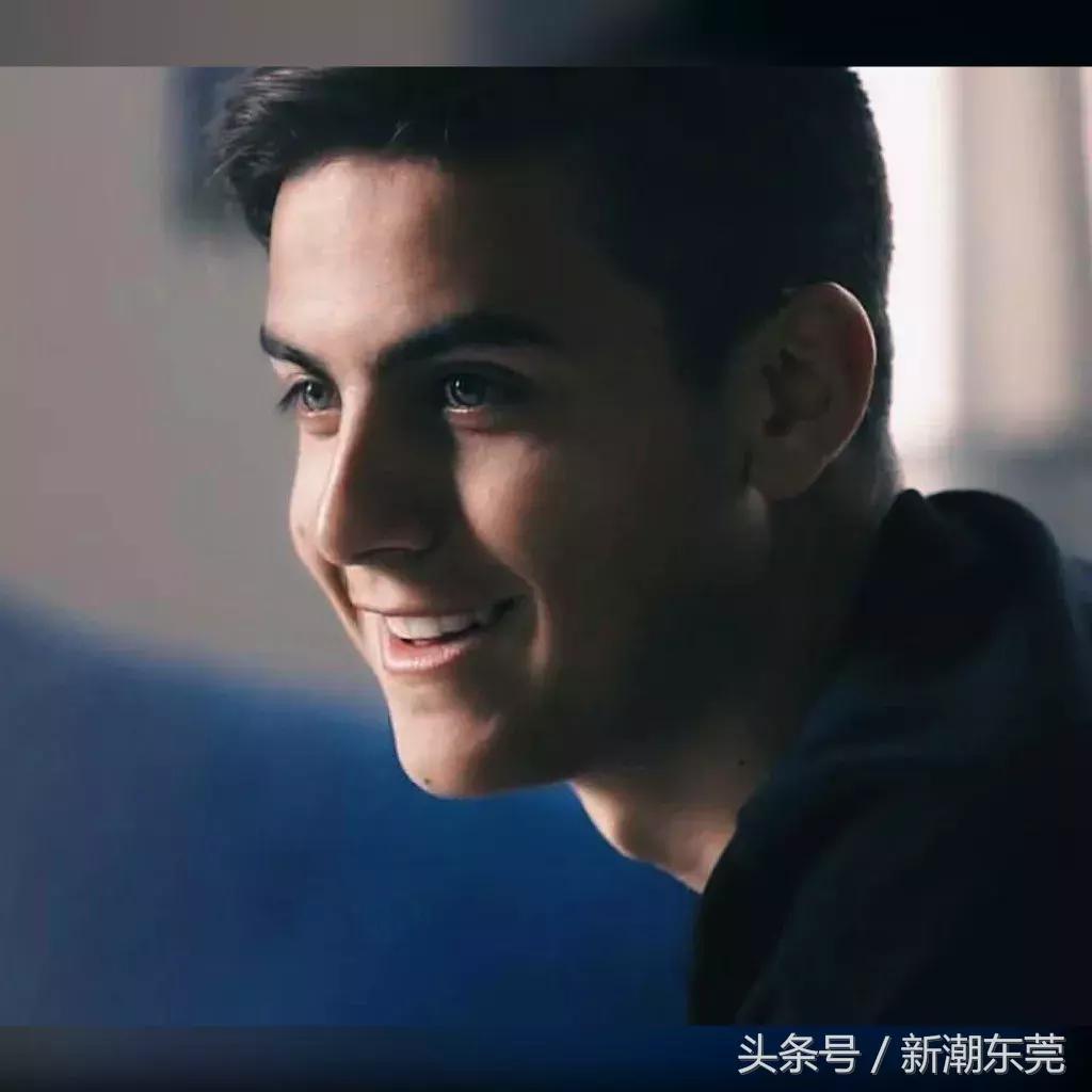 这就是你老婆熬夜看世界杯的理由！哈哈哈哈哈哈