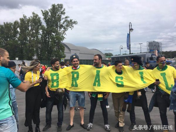 涓栫晫鏉劅浜哄唴椹皵,2022涓栫晫鏉唴椹皵鑳滃埄鏃跺埢姝屾洸