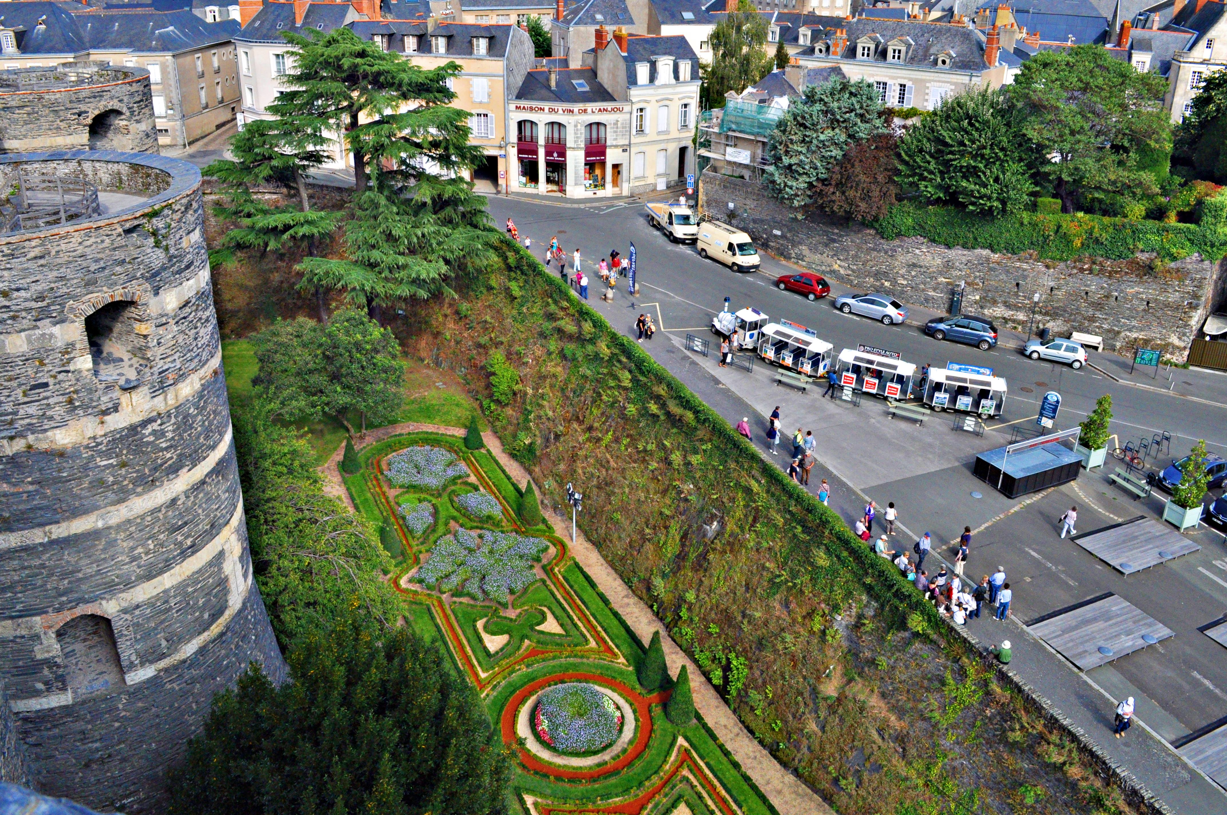 法国卢瓦尔河谷旅游攻略,卢瓦尔河城堡一日游