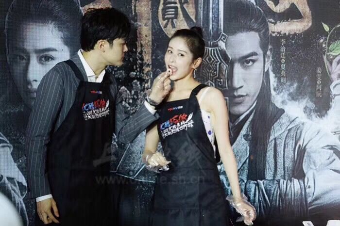 鹿晗解说世界杯，李易峰是“梅西吹”，高晓松竟然要问C罗这个问题……