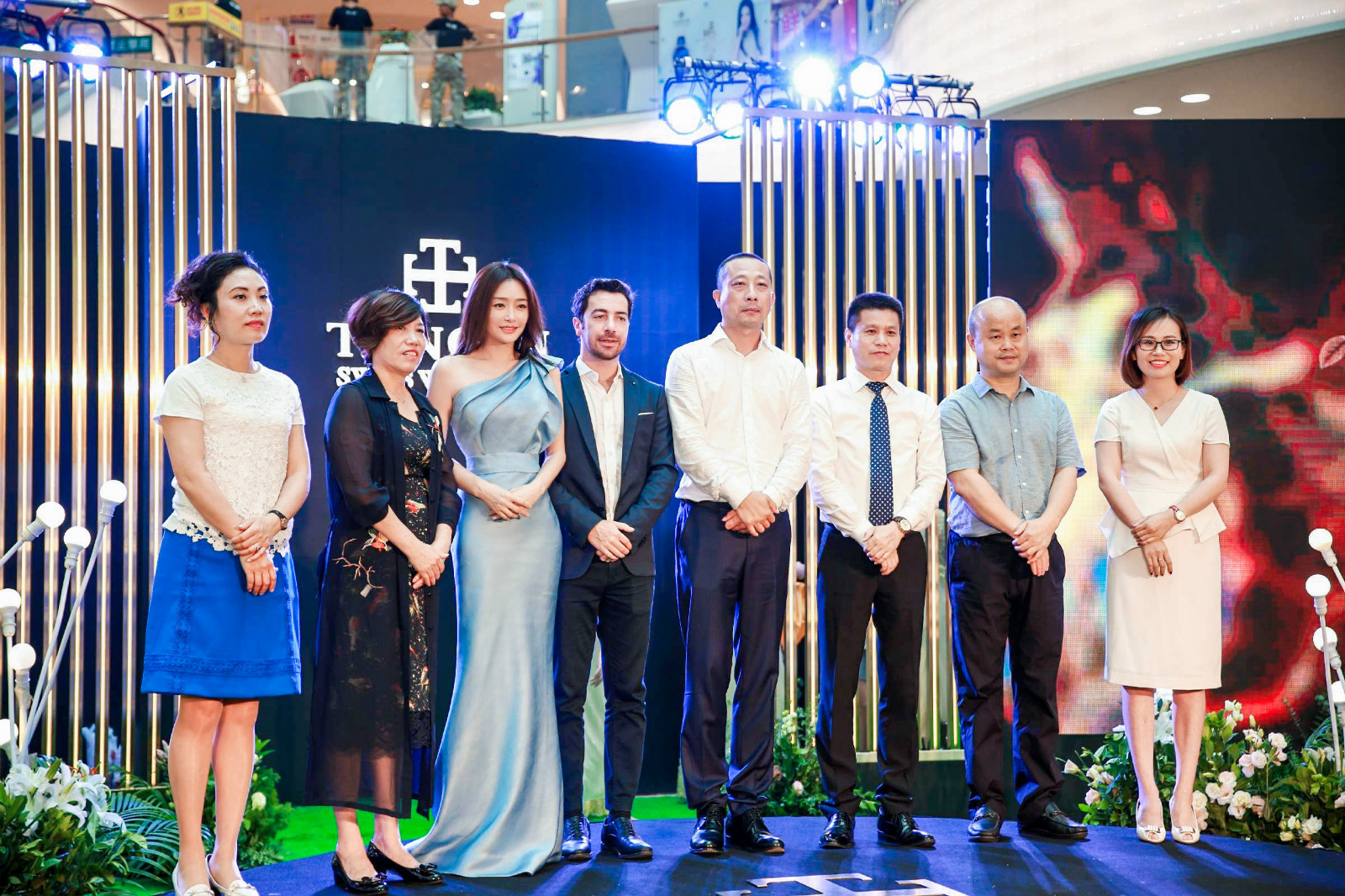 瑞士天珺石英女士腕表,瑞士天珺女表月亮女神