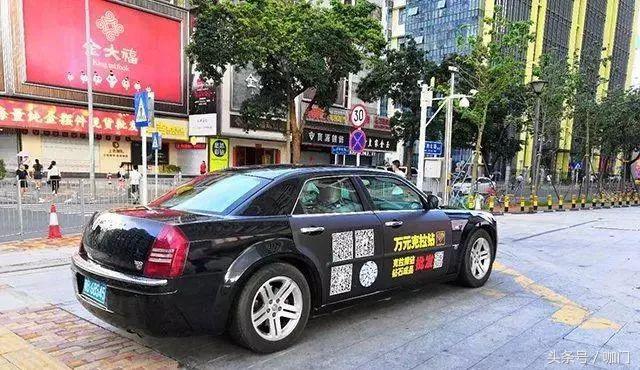 开店2月，这个小店花不到5块钱，“击溃”CoCo、一点点