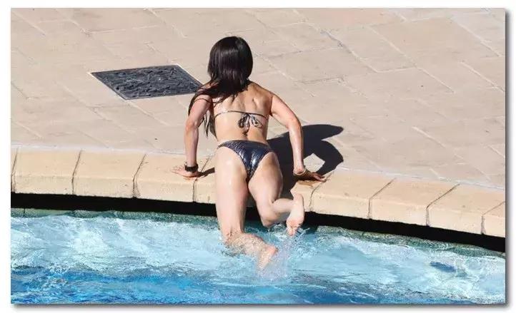 世界杯女球迷素材,世界杯女球迷翻译