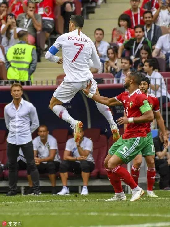 从世界杯C罗的屁股，到真正的足球圈黑科技