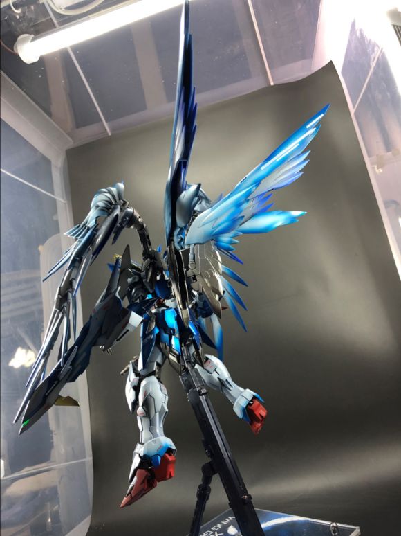 佳作：炒冷饭的阿迪达斯hirm飞翼高达，老衲作品