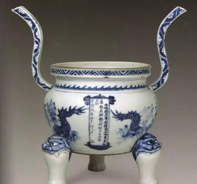 康熙时期龙纹图案的特点,康熙时期陶瓷釉色特点