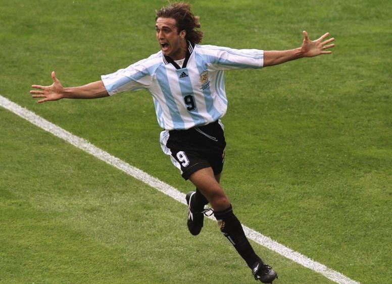 足坛哪年改制,足坛转型成功的案例