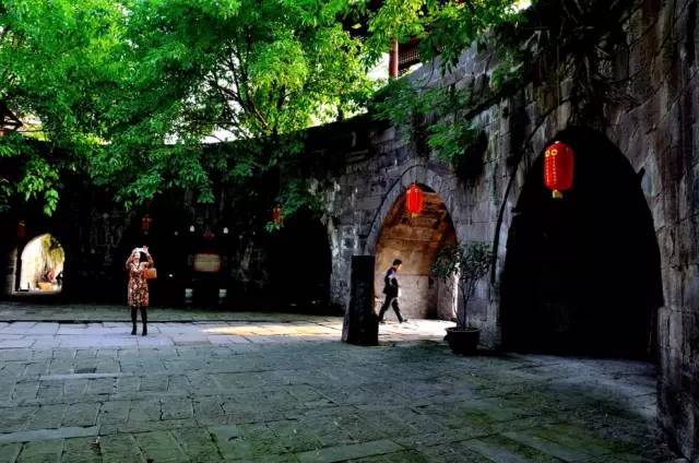 除了磁器口这些古镇同样美如画,最值得去的古镇磁器口