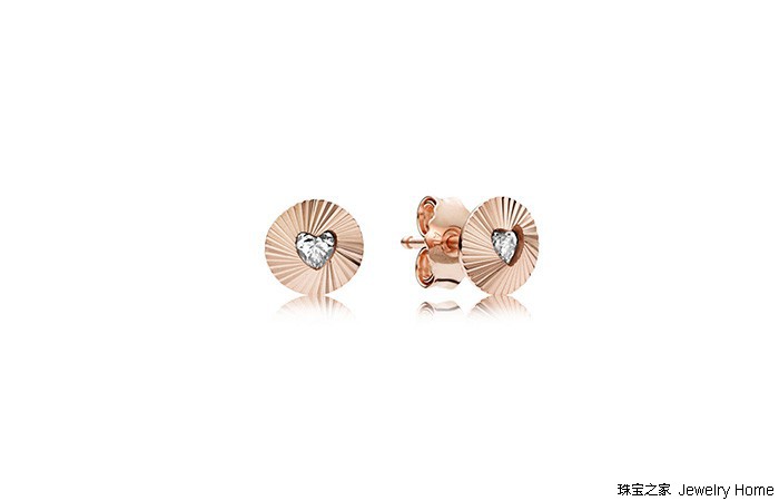 不知不觉，暴走的00后已跻身时尚圈