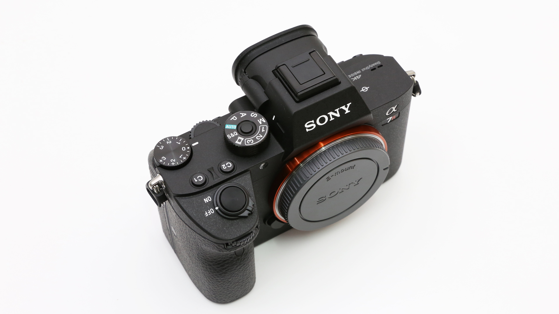 与索尼a7r3可以媲美的微单,同价位索尼a7m3还值得买吗