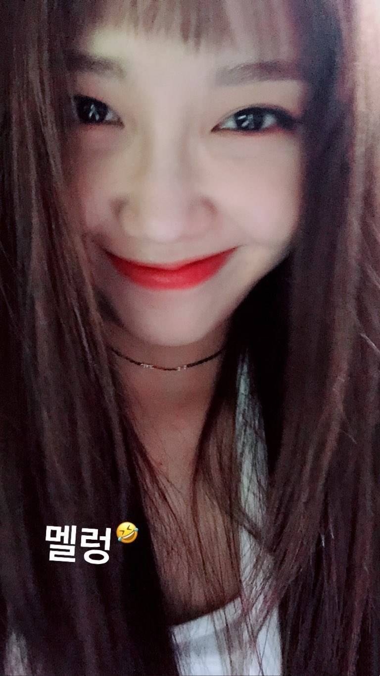 郑恩地apink现场直播,郑恩地apink团综