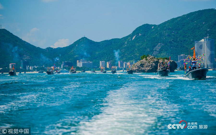 寻觅夏日清凉好去处,夏日到山里寻找清凉