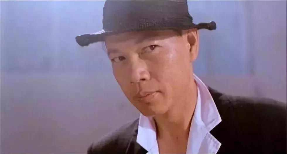 甩包袱一流、经营二流？赫美集团成追风者赤脚狂奔，净现金流告急