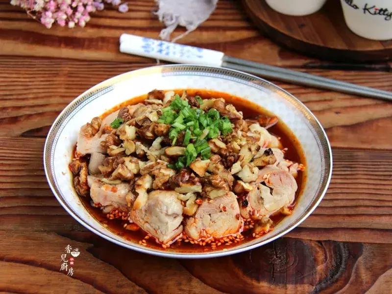 核桃仁和啥药炒一起能增强免疫力,核桃仁和花生仁一起吃吗