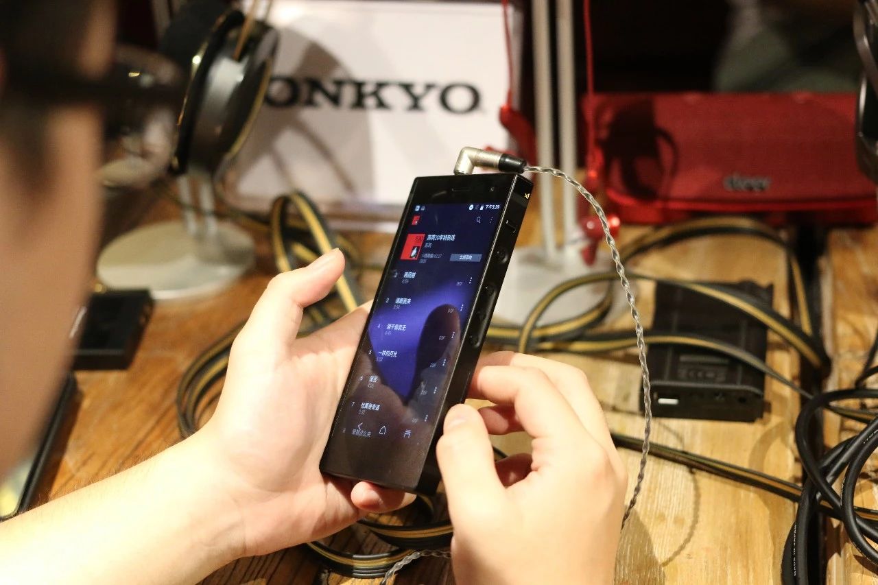 时隔两年多的聚会,时隔两年的聚会