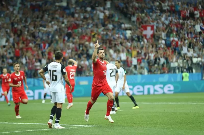 假装看过球丨从读秒绝杀到提前回家，冠军魔咒是德国队最好的借口