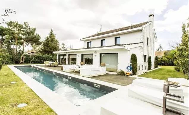 精致大气的极简风格,极简主义极奢风格图片