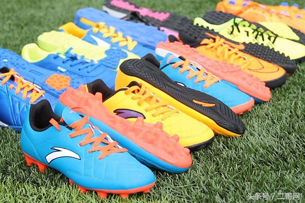 足球要从娃娃抓起,足球从孩子们抓起