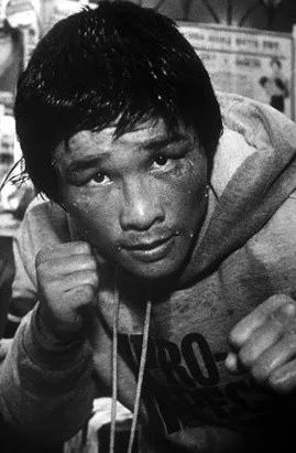 韩国踢球脏动作,韩国疯狗