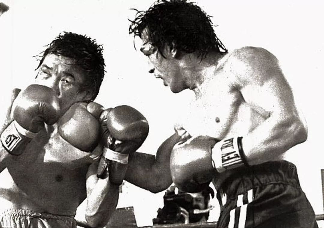 韩国踢球脏动作,韩国疯狗