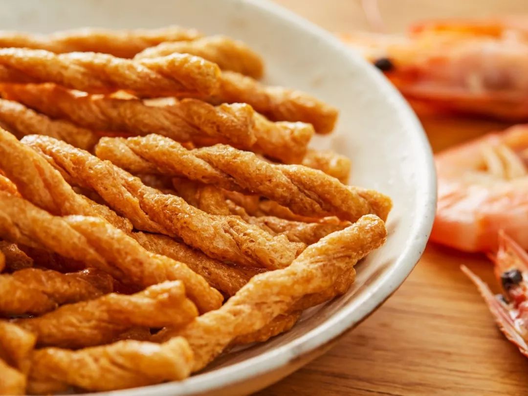 办公室小零食麻花香辣,办公室疯抢零食