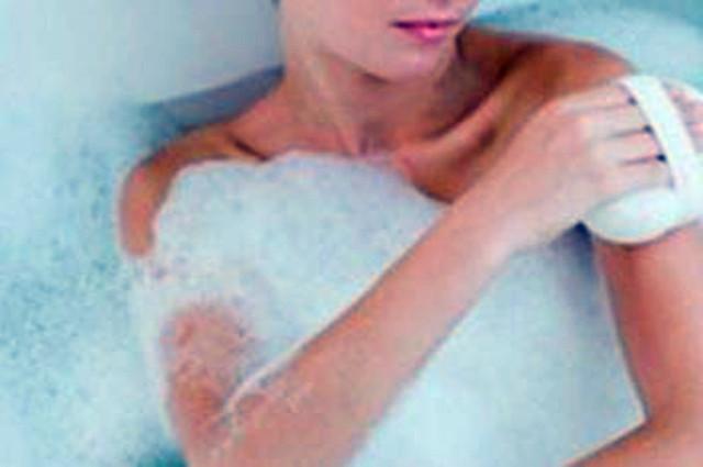 孕期洗澡一定要注意这几件事,孕期洗澡这3个部位要注意