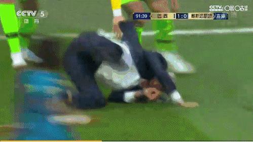 世界杯搞笑瞬间集锦德国,世界杯乌龙足球集锦爆笑