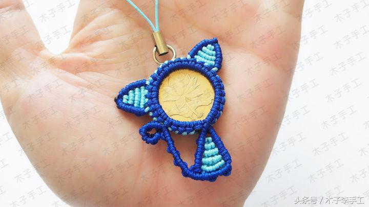 编织硬币小猫挂件,硬币挂件编织教程猫头