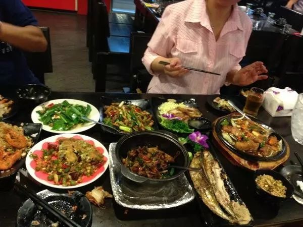 网红餐饮店迅速衰败的原因,网红餐饮倒闭