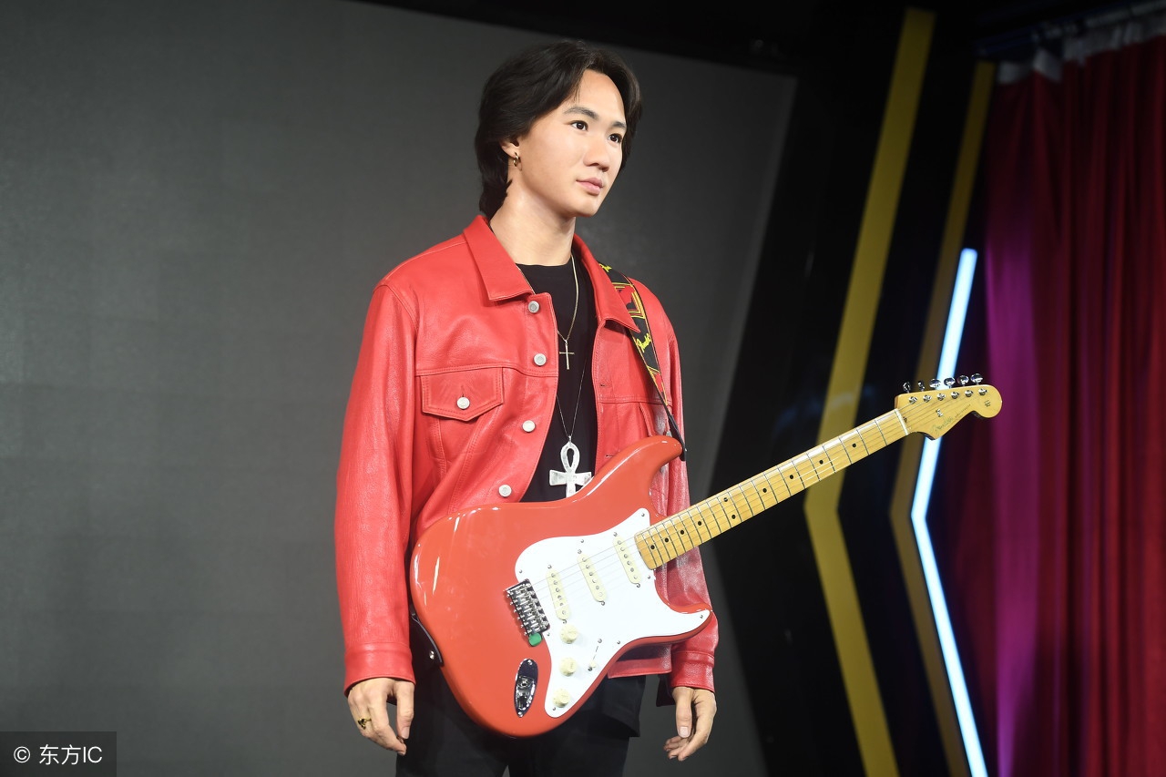 黄家驹最经典的5首歌,黄家驹走了队友还会唱歌吗