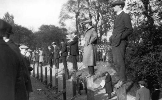 几张老照片,几张年代感的老照片