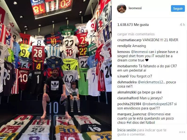 梅西和c罗19岁的照片,梅西和c罗同一天告别