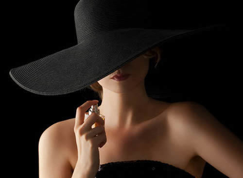 香水喷太香了怎么办,怎么香水喷了几毫升后就没味