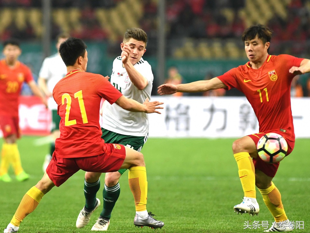 涓浗鎴愪负涓栫晫瓒崇悆寮哄浗,缇庡獟涓浗涓轰綍濡傛寮哄ぇ