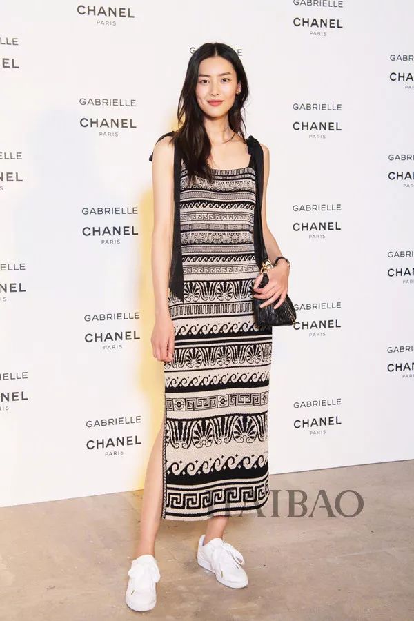 zara最火的夏装,zara2023夏季断货背心裙