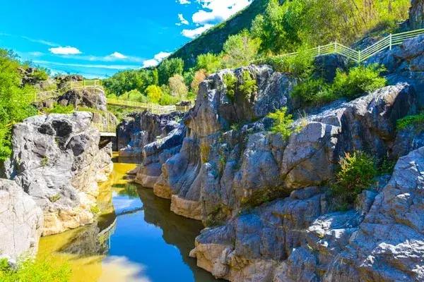 距离北京2个小时左右的景点,距离北京两小时左右的地方