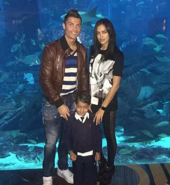 维密超模c罗全身照,维密超模aa和c罗