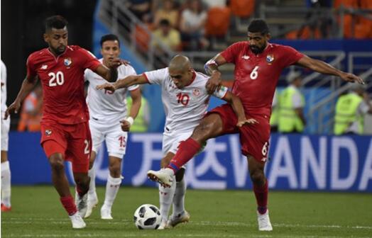 世界杯掀起全民足球热,世界杯热潮来袭