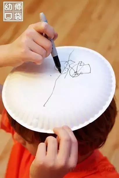 孩子越玩越聪明的100个游戏,陪孩子玩的五十个亲子游戏