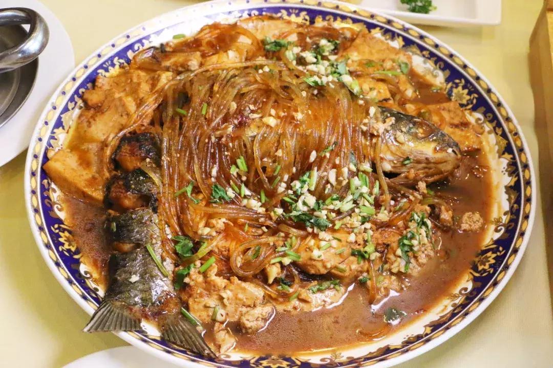 这家开了二十年的焖面馆,这家开了30多年的地道湘菜馆