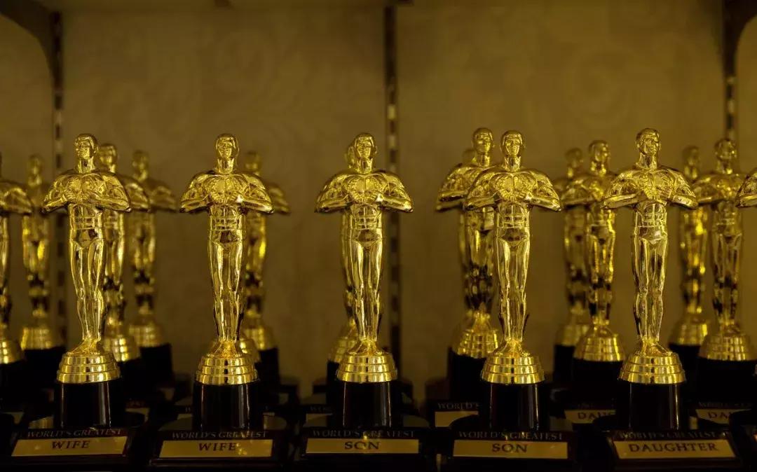 梅根为什么穿裤子,为什么梅根讨人嫌