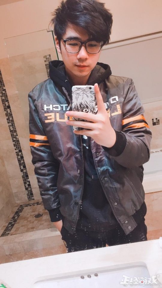 鍥涘崄杩炶触,鍥涘崄杩炶触鑻遍泟鑱旂洘