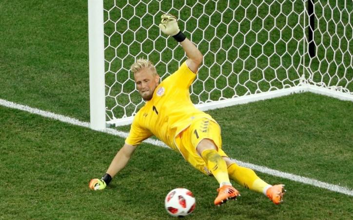 世界杯三连扑救,世界杯门将扑出点球