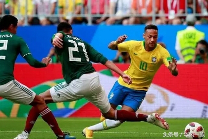 桑巴精灵内马尔,内马尔巴西全身照