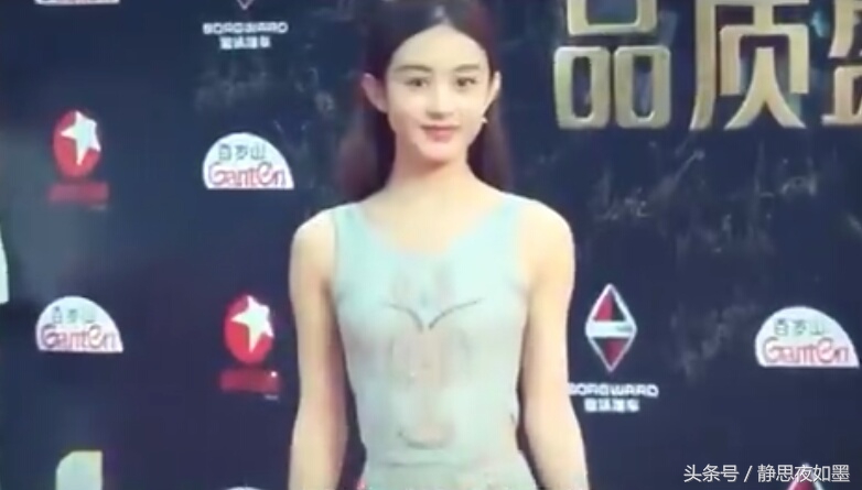 赵丽颖穿黑色开叉长裙优雅图片,女神赵丽颖最惊艳的10套礼服